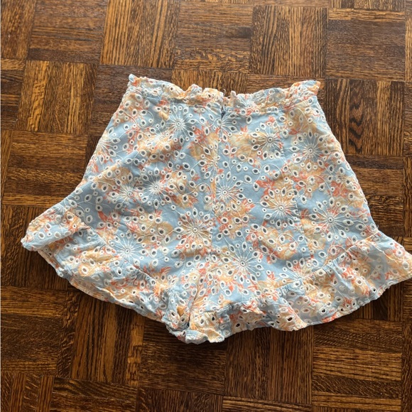 Lover and friends embroidered shorts - Picture 6 of 11